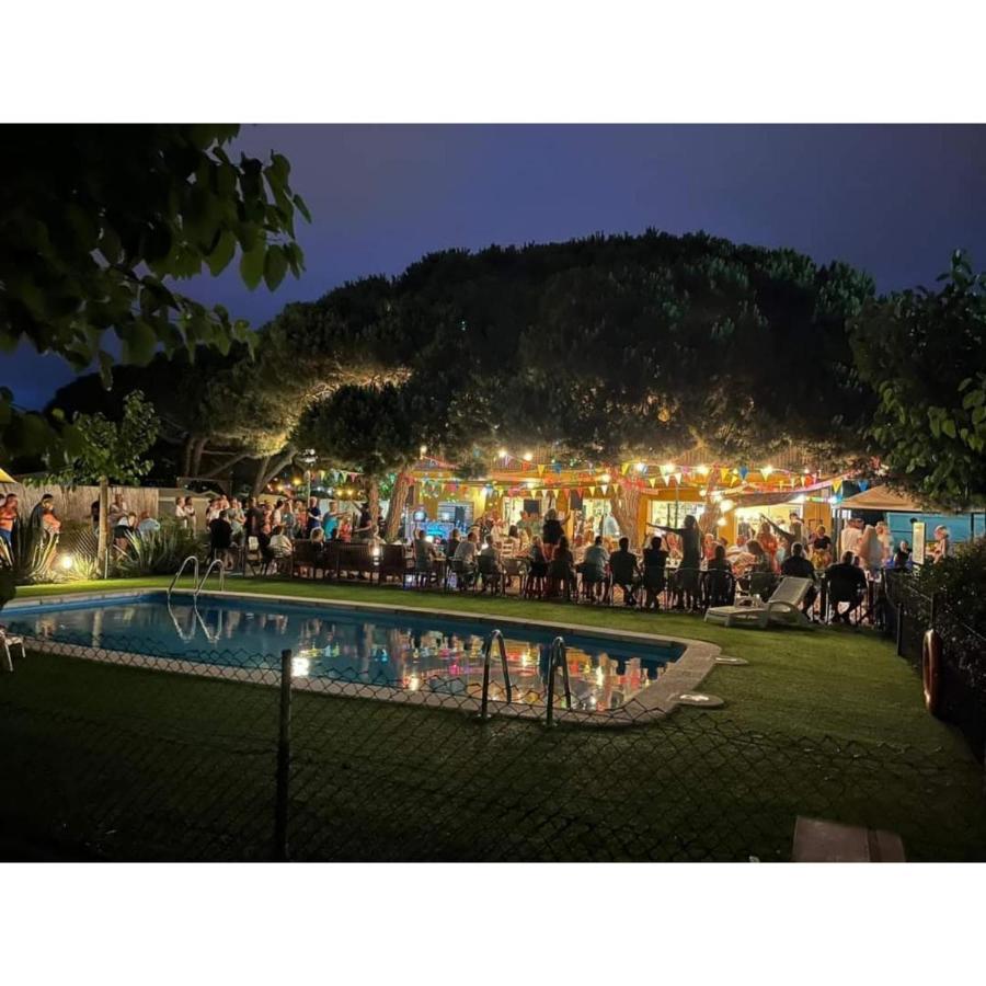 Camping El Pinar Platja سانتا سوزانا المظهر الخارجي الصورة