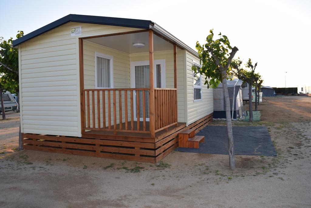 Camping El Pinar Platja سانتا سوزانا المظهر الخارجي الصورة